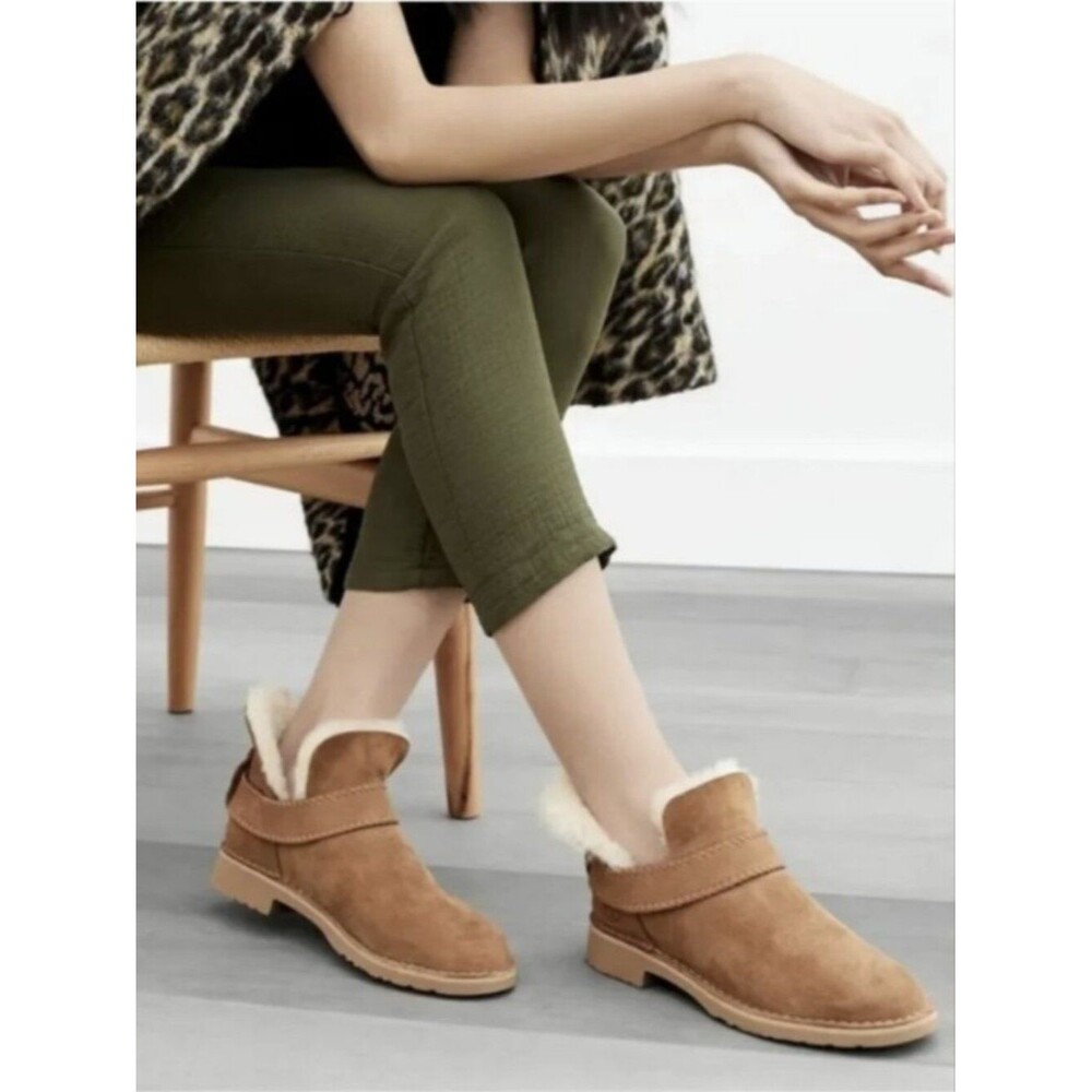 Ugg McKay Boot Size 10